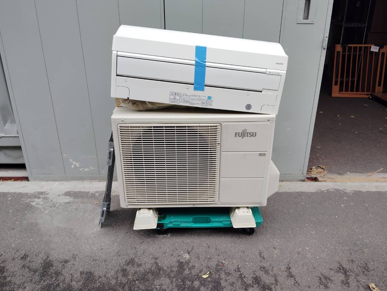 富士通 エアコン 工事込