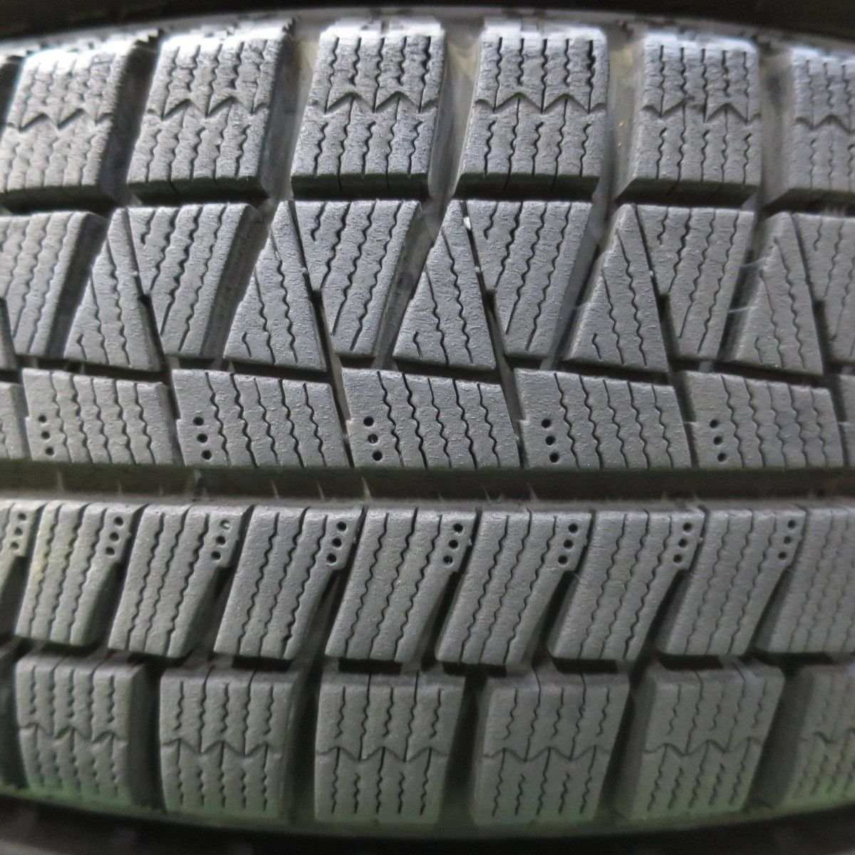 バリ溝！22年！キレイ！8.5分スタッドレス 155/65R14／2022年製／綺麗な残