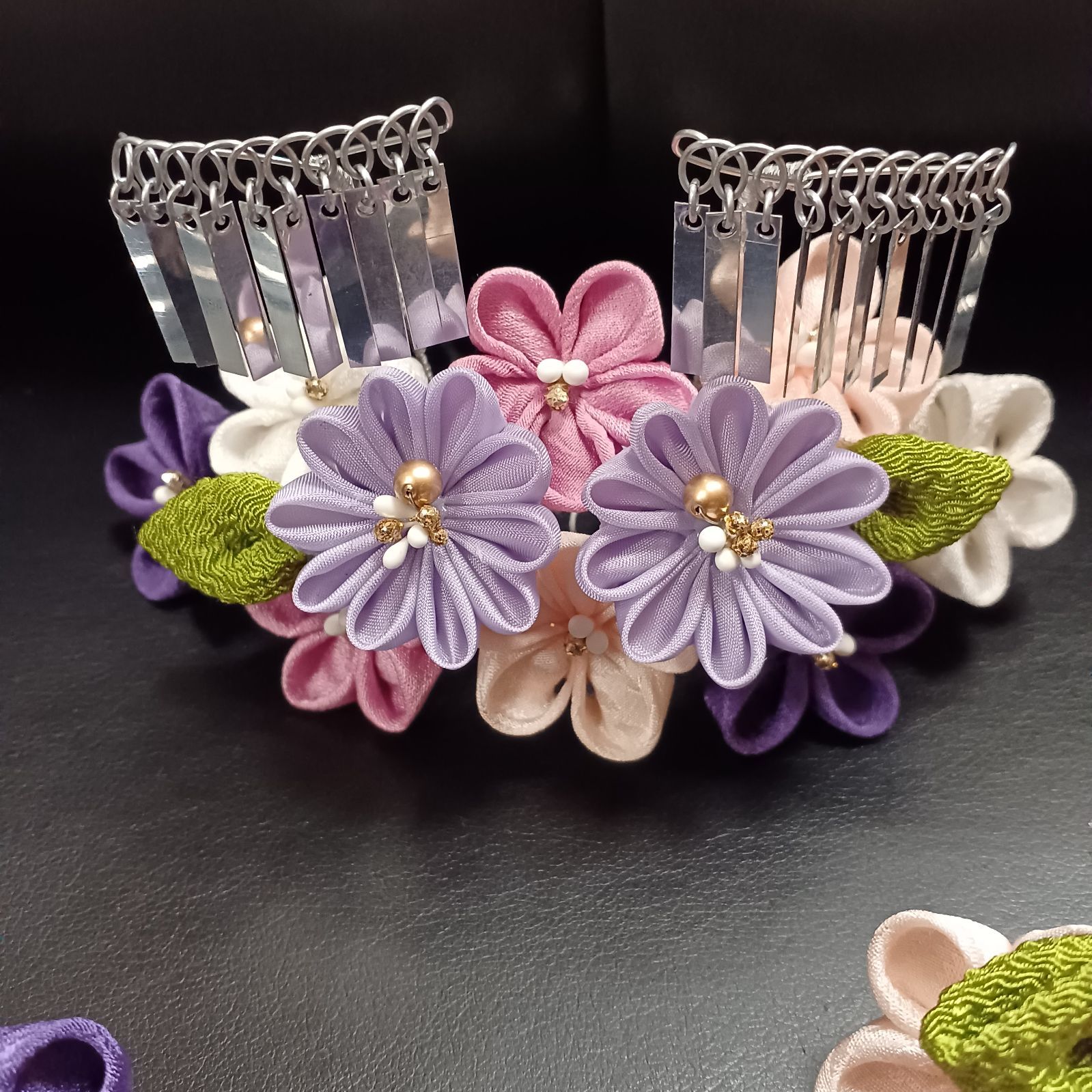 つまみ細工髪飾り