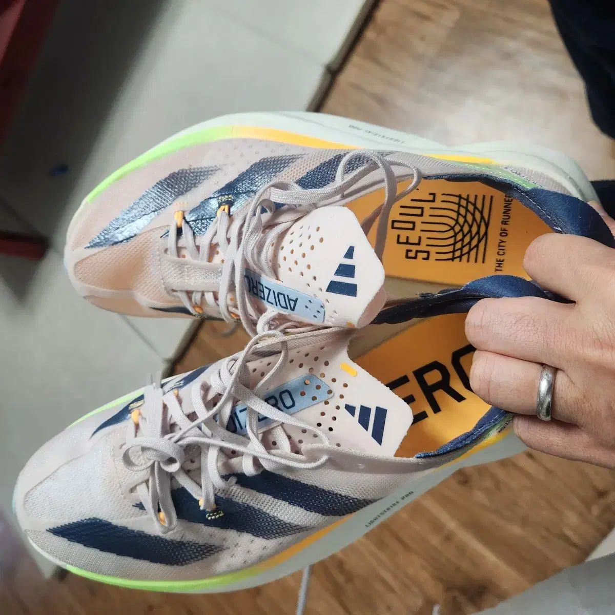 【雷市場（ポンジャン）商品韓国直送】 adidas(アディダス) アディプロ 3