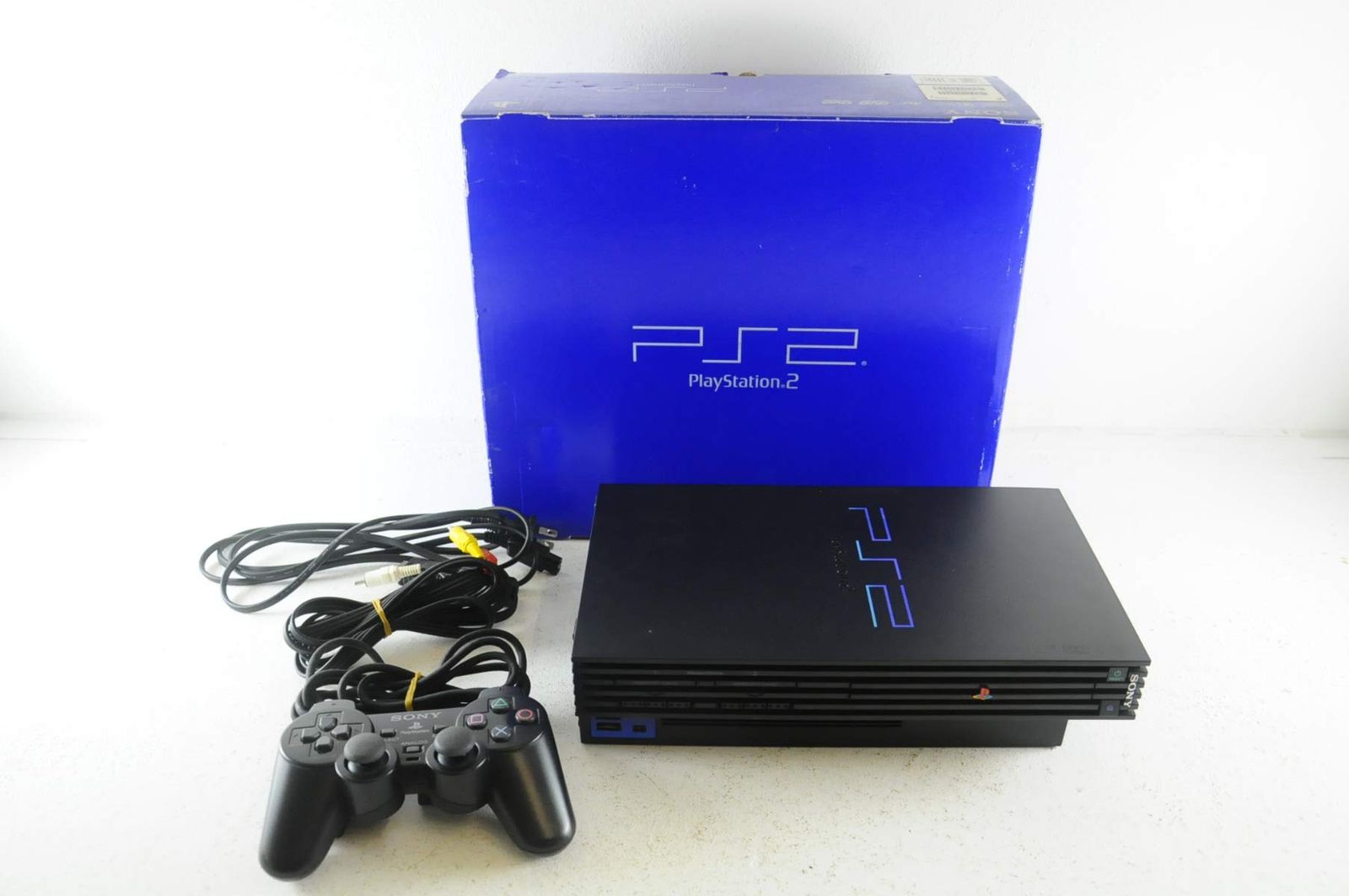 【人気商品】Playstation2　（SCPH-10000）
