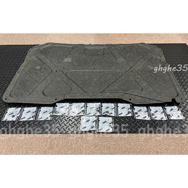 マツダ 純正 RX-7 FD3S ボンネット インシュレーター ファスナー マツダ 純正 RX-7 FD3S ボンネット インシュレーター ファスナー