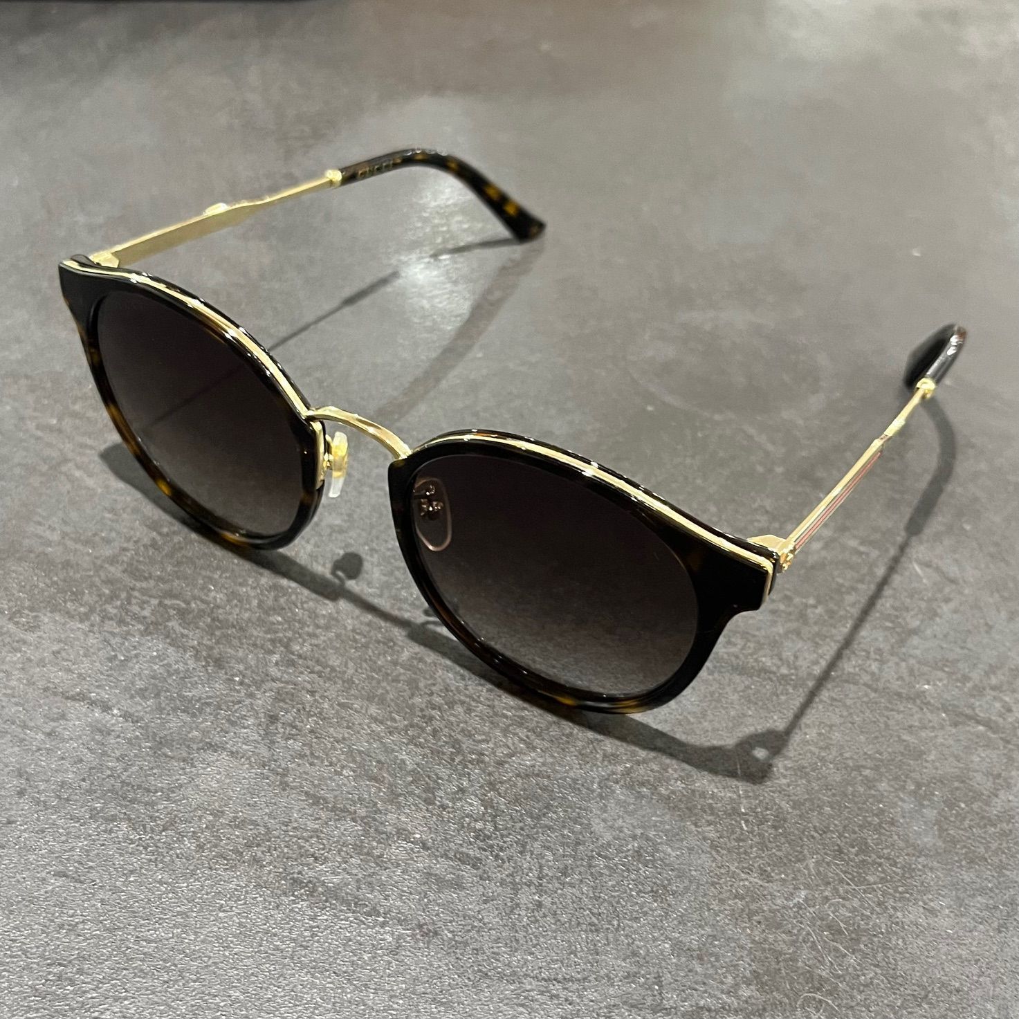 GUCCI サングラス べっ甲フレーム ブラウンレンズ グッチ GG0588SK