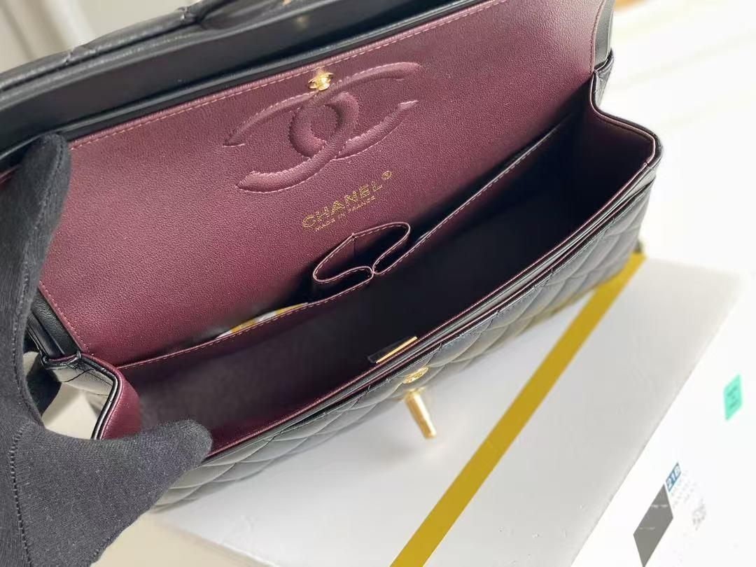 ラムスキン チェーンショルダーバッグ