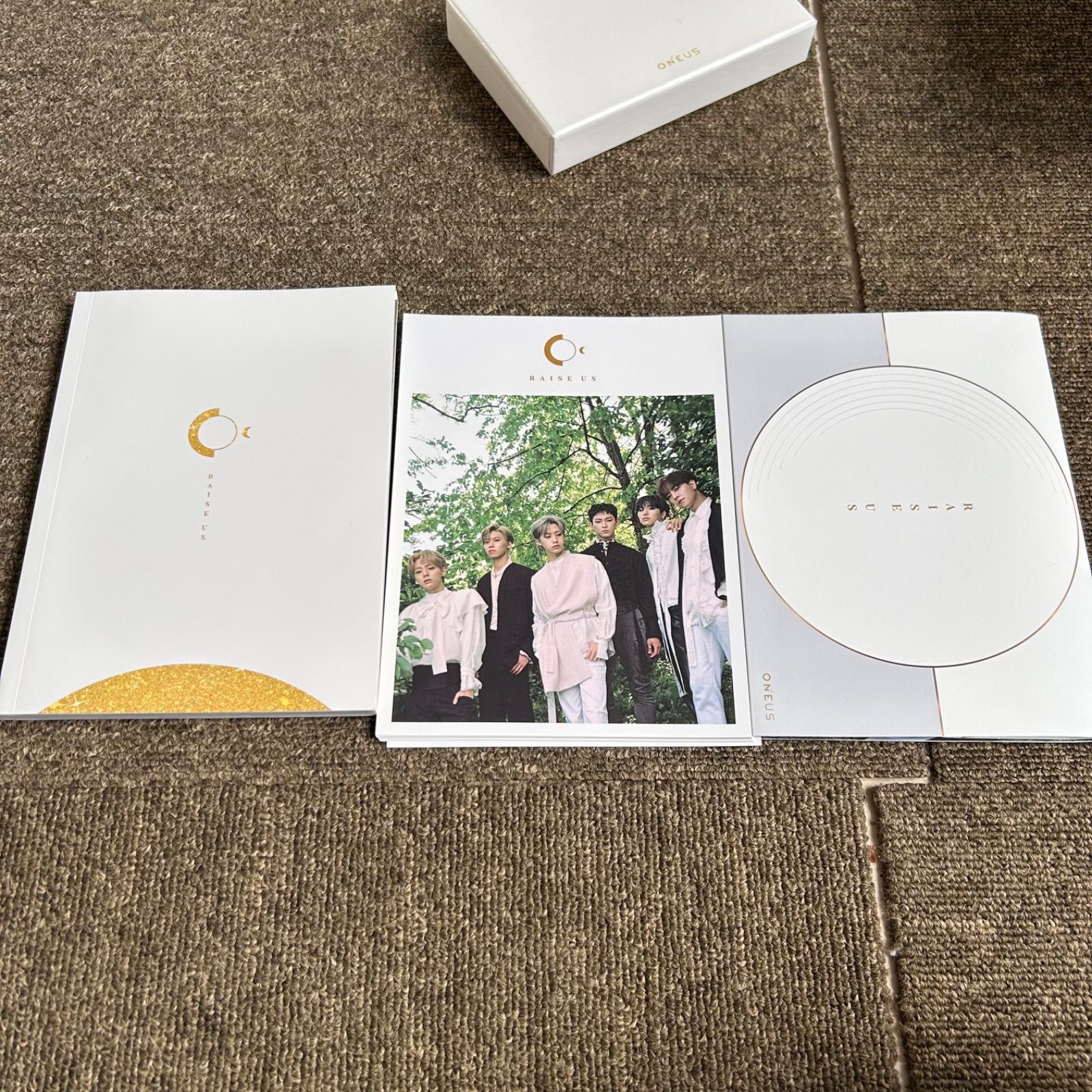 oneus RAISE US サイン CD アルバム - メルカリ
