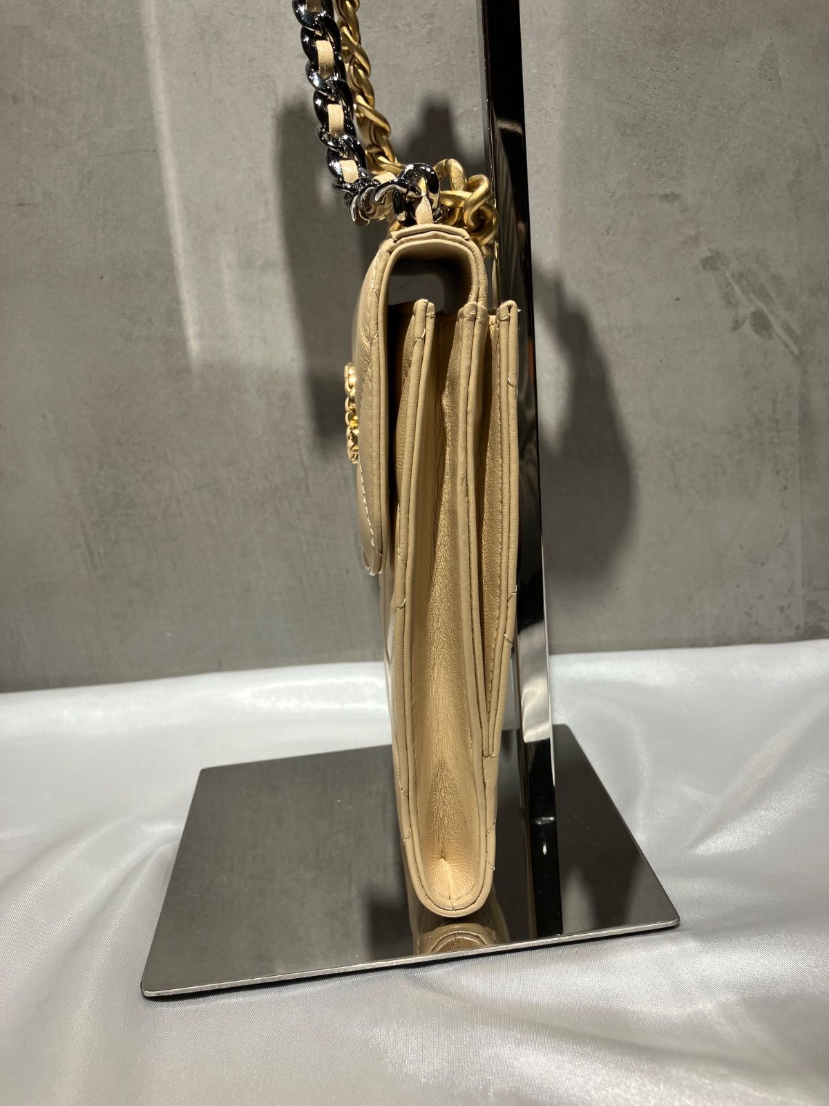 マトラッセ ラムスキン