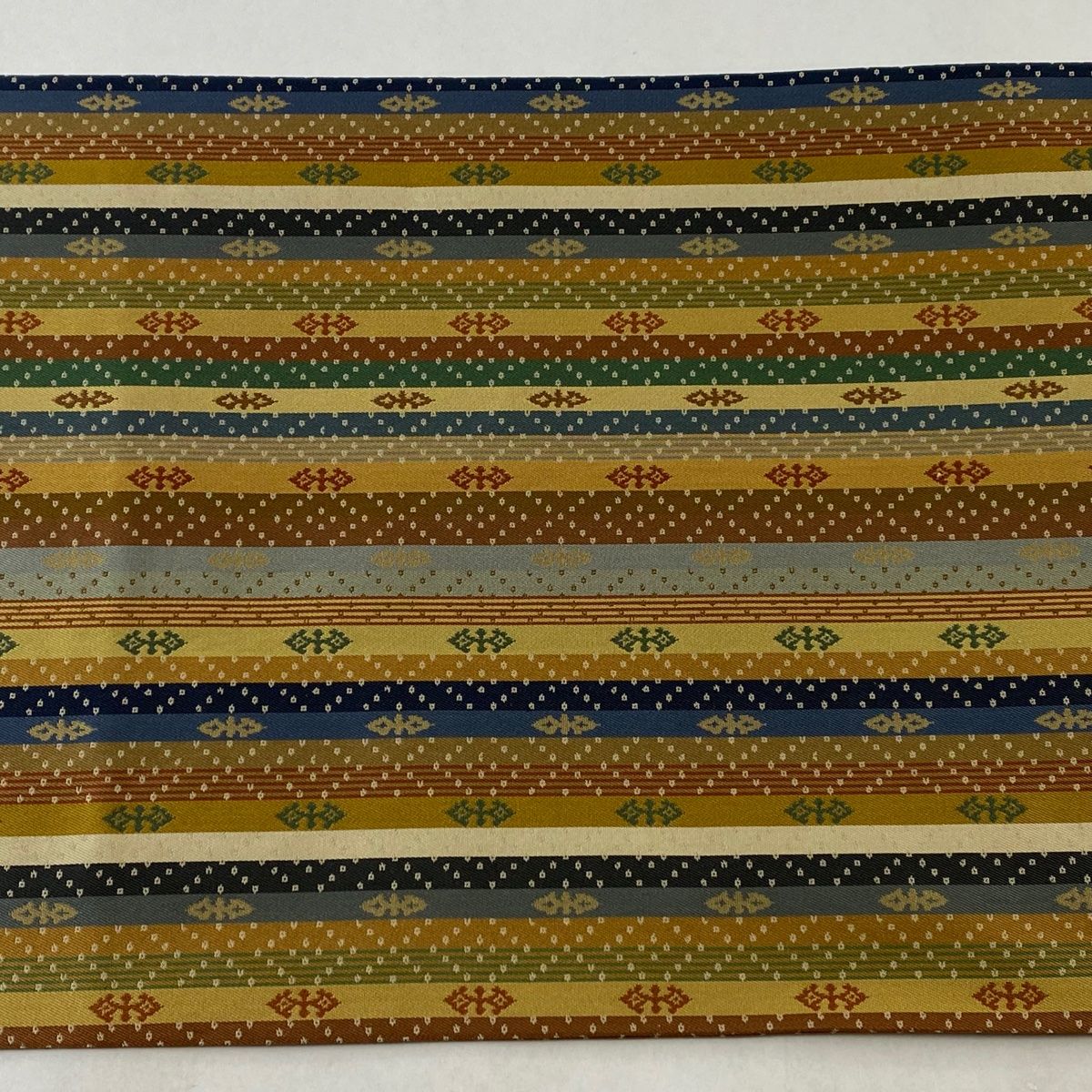 開き名古屋帯 美品 逸品 龍村美術織物 幾何学 縞 薄茶色 正絹