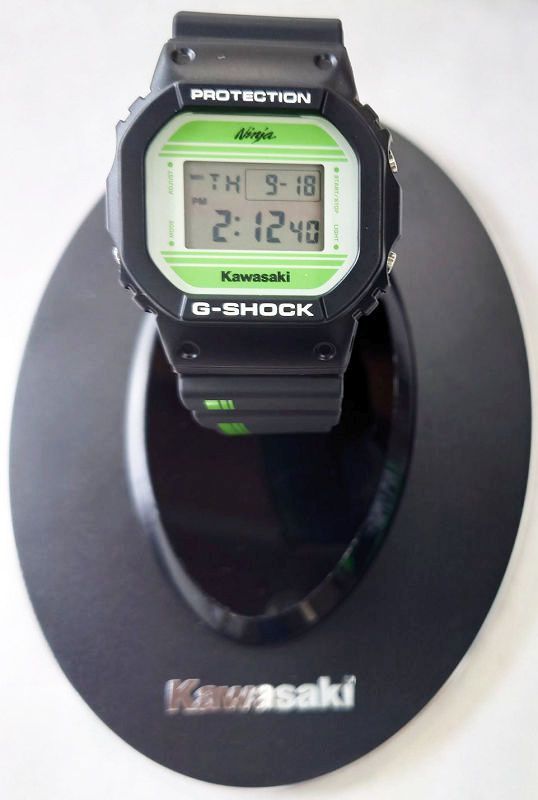 カシオ Gショック 海外モデル デジタルタイプ DW-5600KAWA22-1