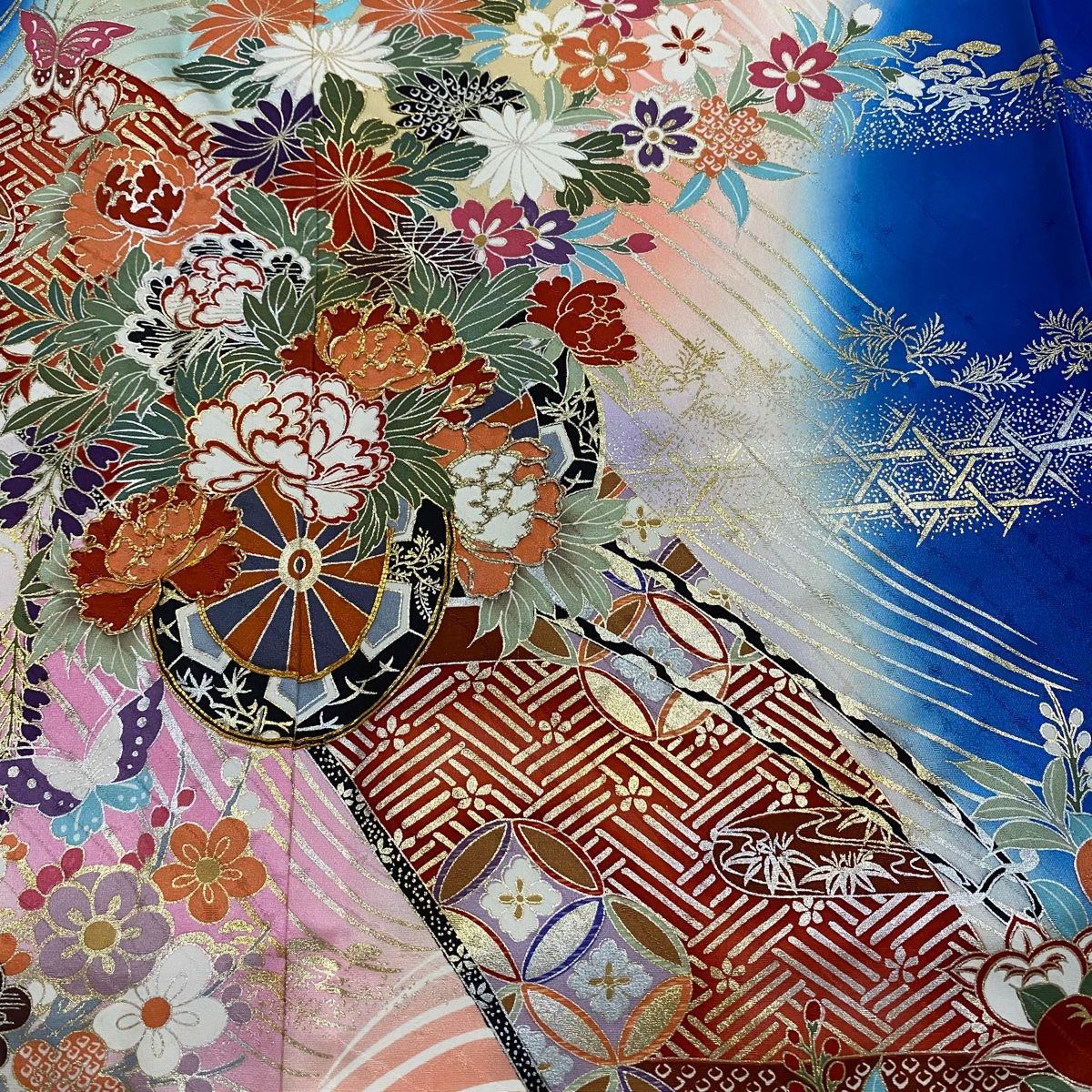 袷 花 【中古】 裄丈67cm 金彩 小気味よく 青緑