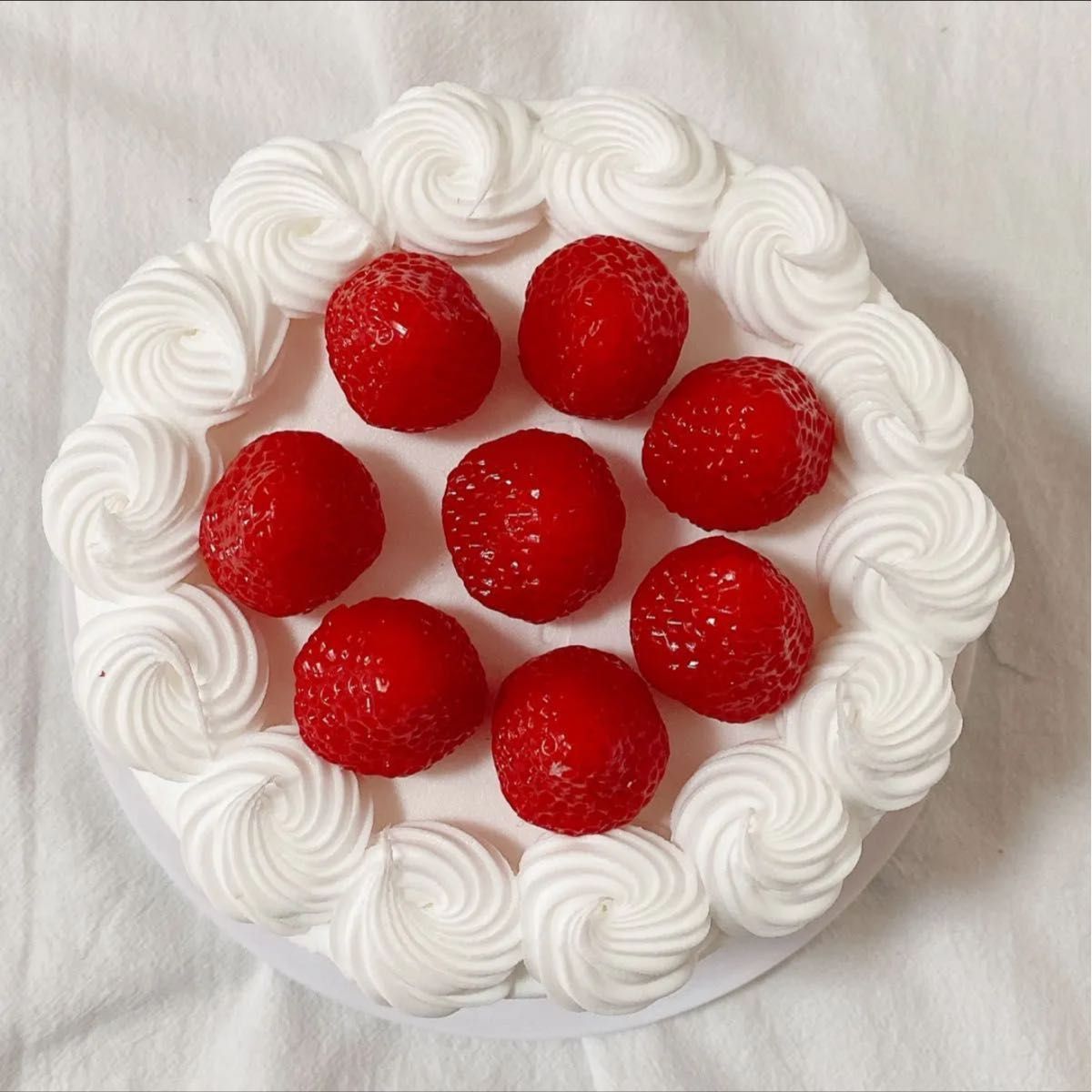 いちご ホールケーキ フェイクケーキ 食品サンプル インテリア 小道具