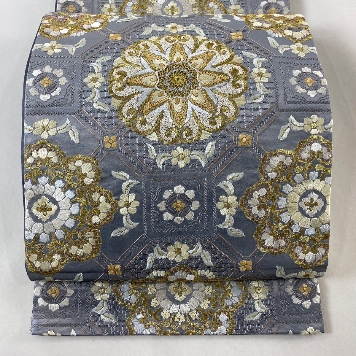 袋帯 華文 蜀江文 刺繍 金銀糸 青灰色 六通 正絹