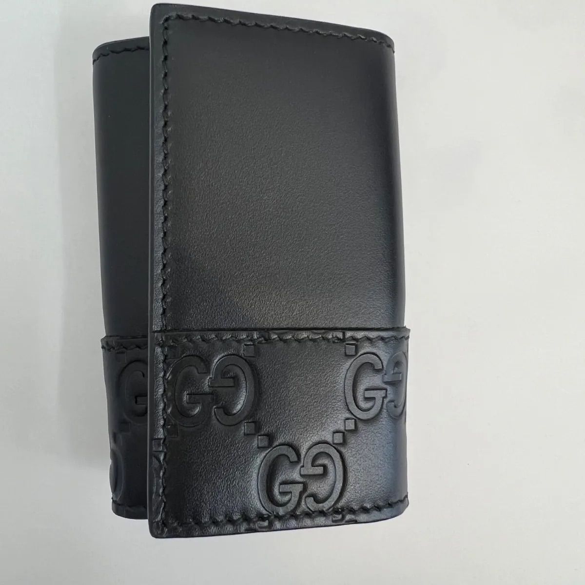GUCCI グッチ キーケース GG型押し レザー ブラック 未使用品 - メルカリ