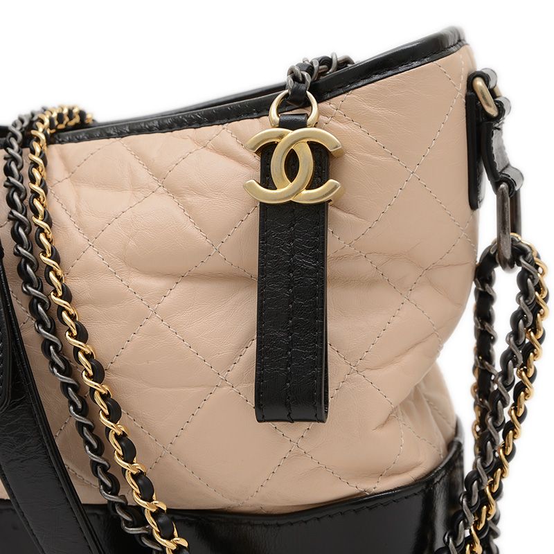 CHANEL ガブリエル ホーボー ショルダーバッグ ベージュ シャネル ガブリエル ドゥ ホーボー ショルダーバッグ レザー