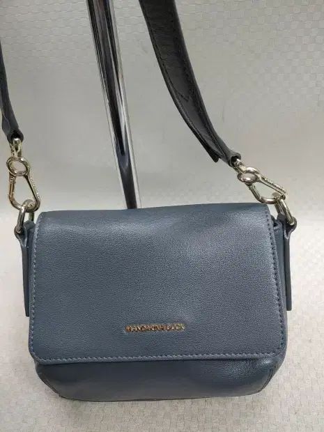MANDARINA DUCK マンダリナダック クロスバッグ
