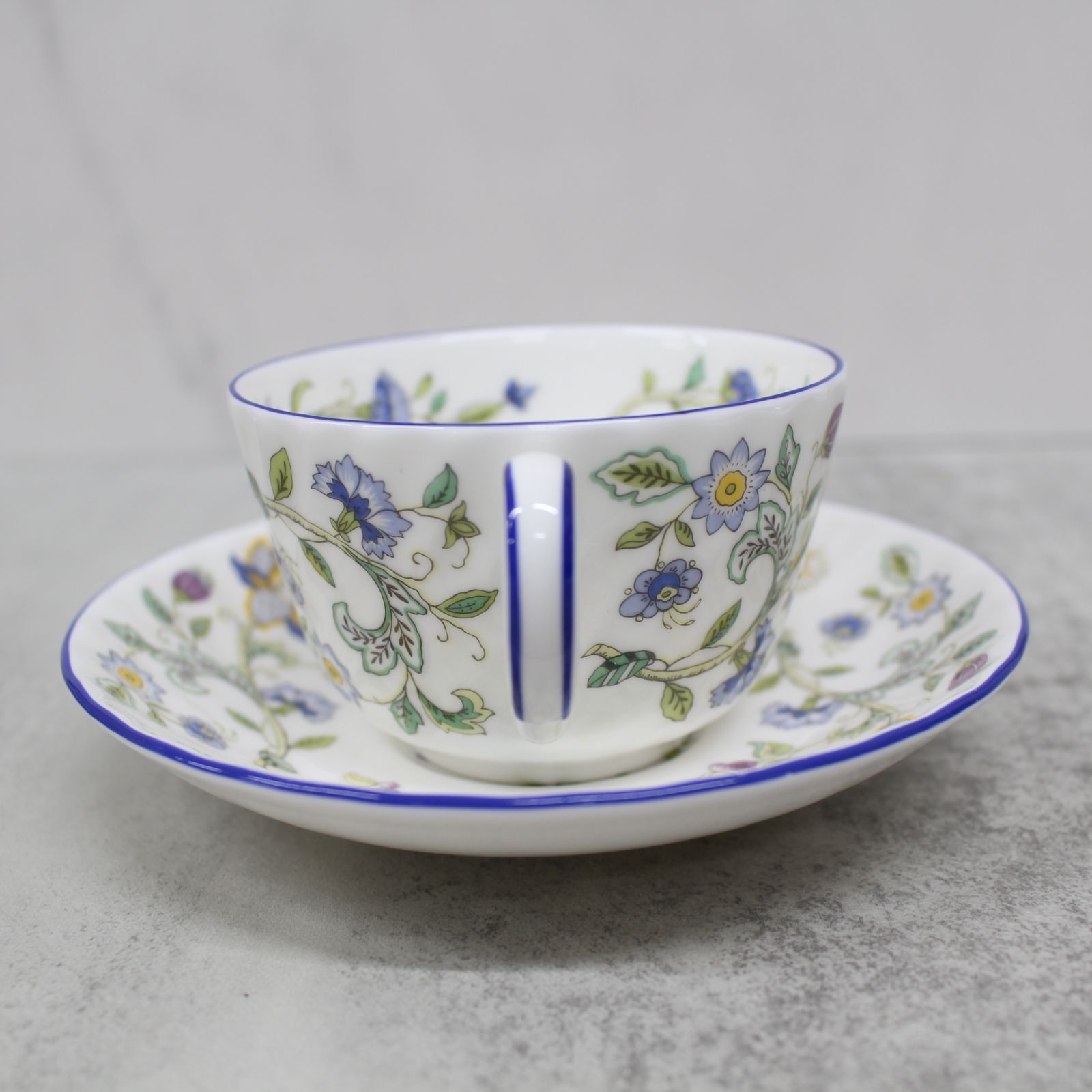 ミントンハドンホールブループレート1、カップ&ソーサー2客