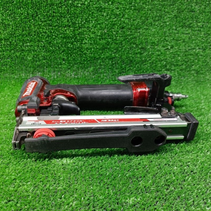 Makita