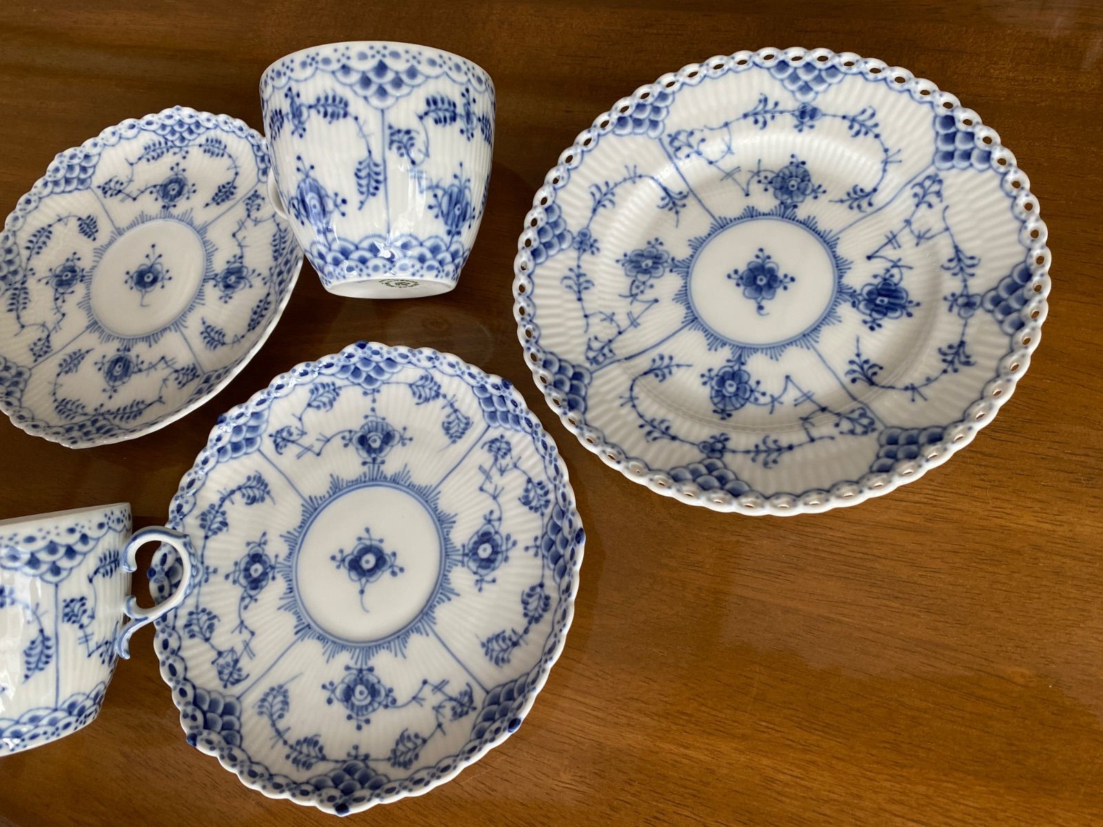 ロイヤルコペンハーゲン フルレース プレート 2枚セット ブルー