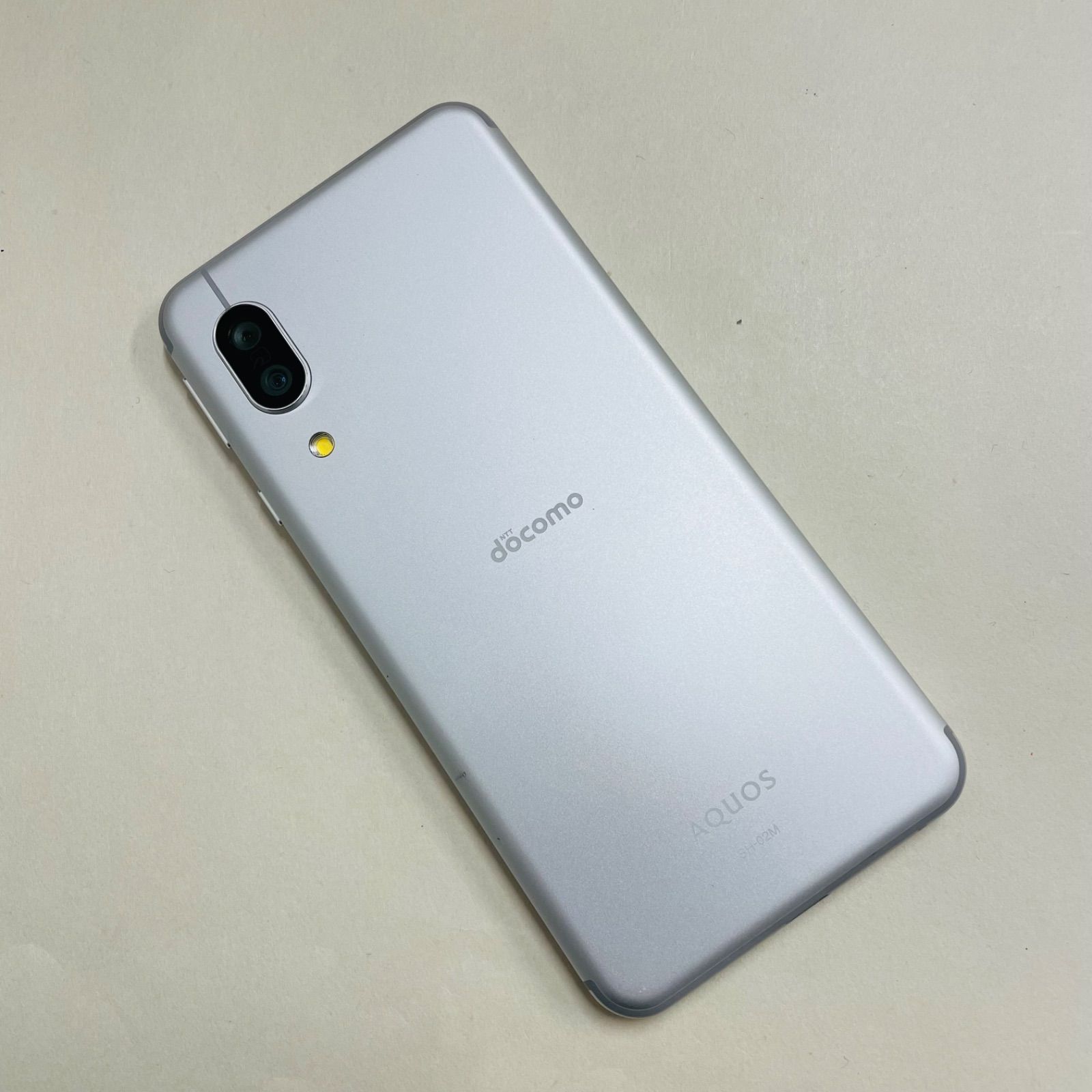 AQUOS sense3 (SH-02M) BLACK（中古】AQUOS sense3 64GB シルバー  