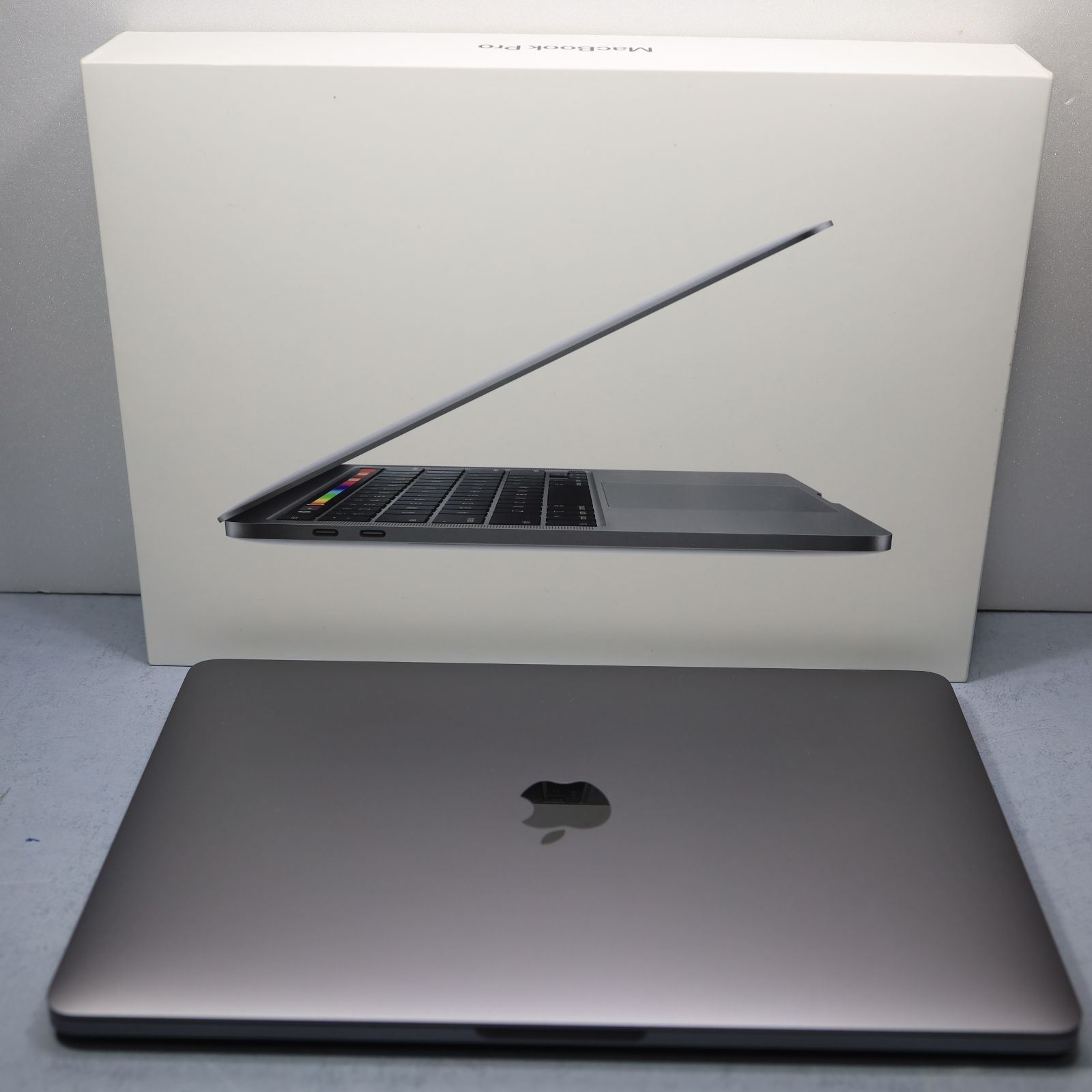 美品】MacBook Pro 13インチ 2020 i5/16GB/512GB - メルカリ