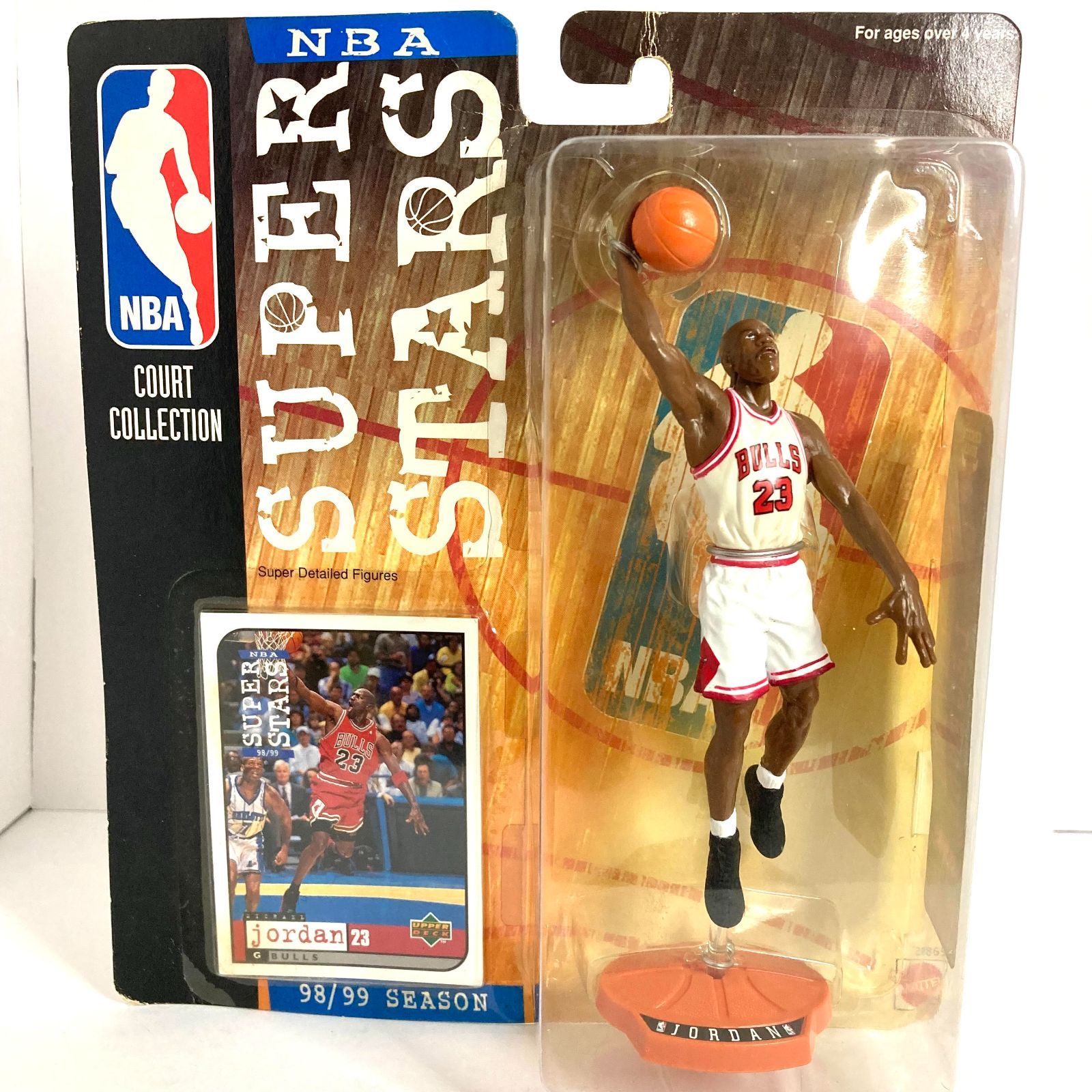 新品NBA SUPER STARS マイケル・ジョーダン フィギュア 98/99-