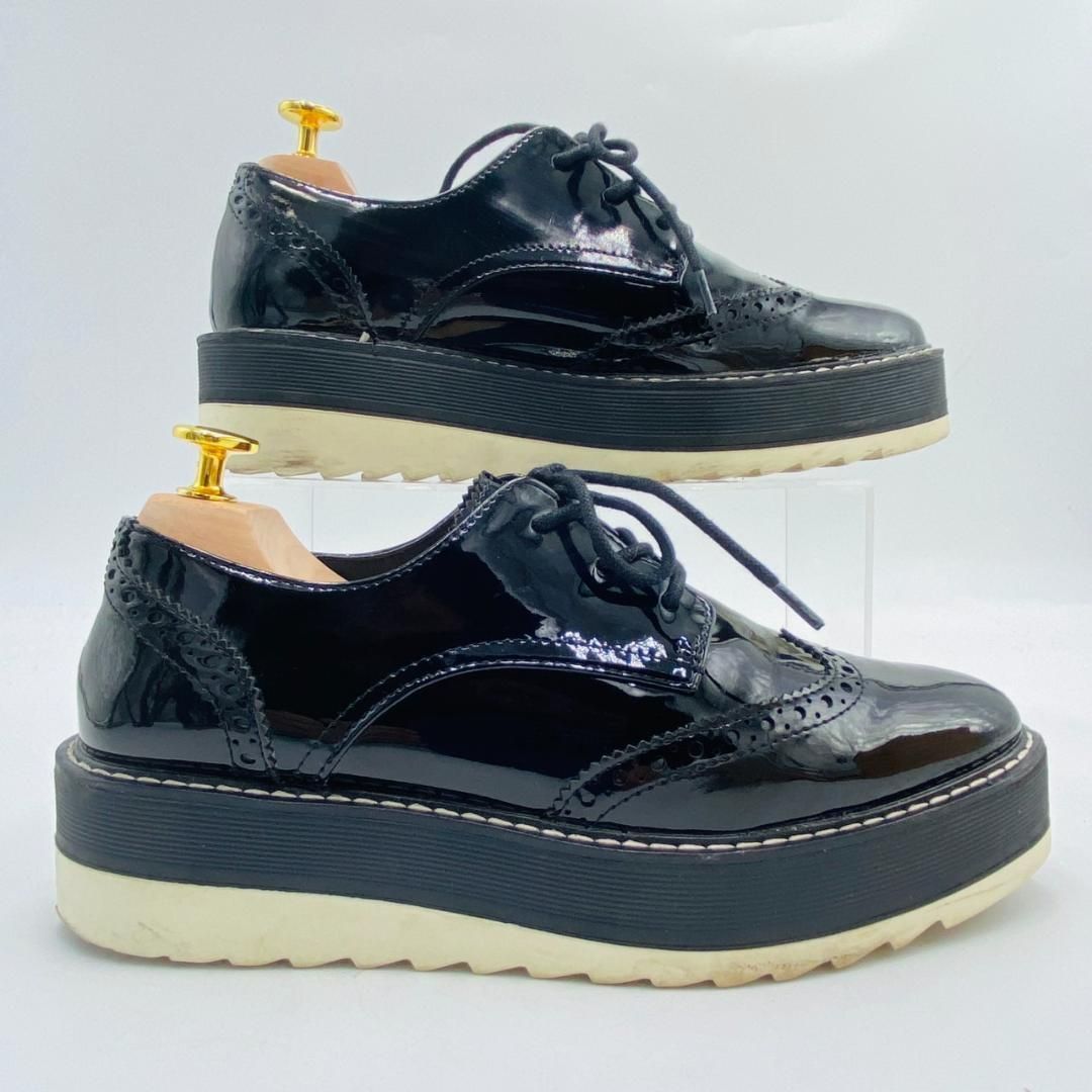 新品 ZARA ネイビー エナメル シューズ ZARA ドレスシューズ 厚底 38 エナメル オックスフォード