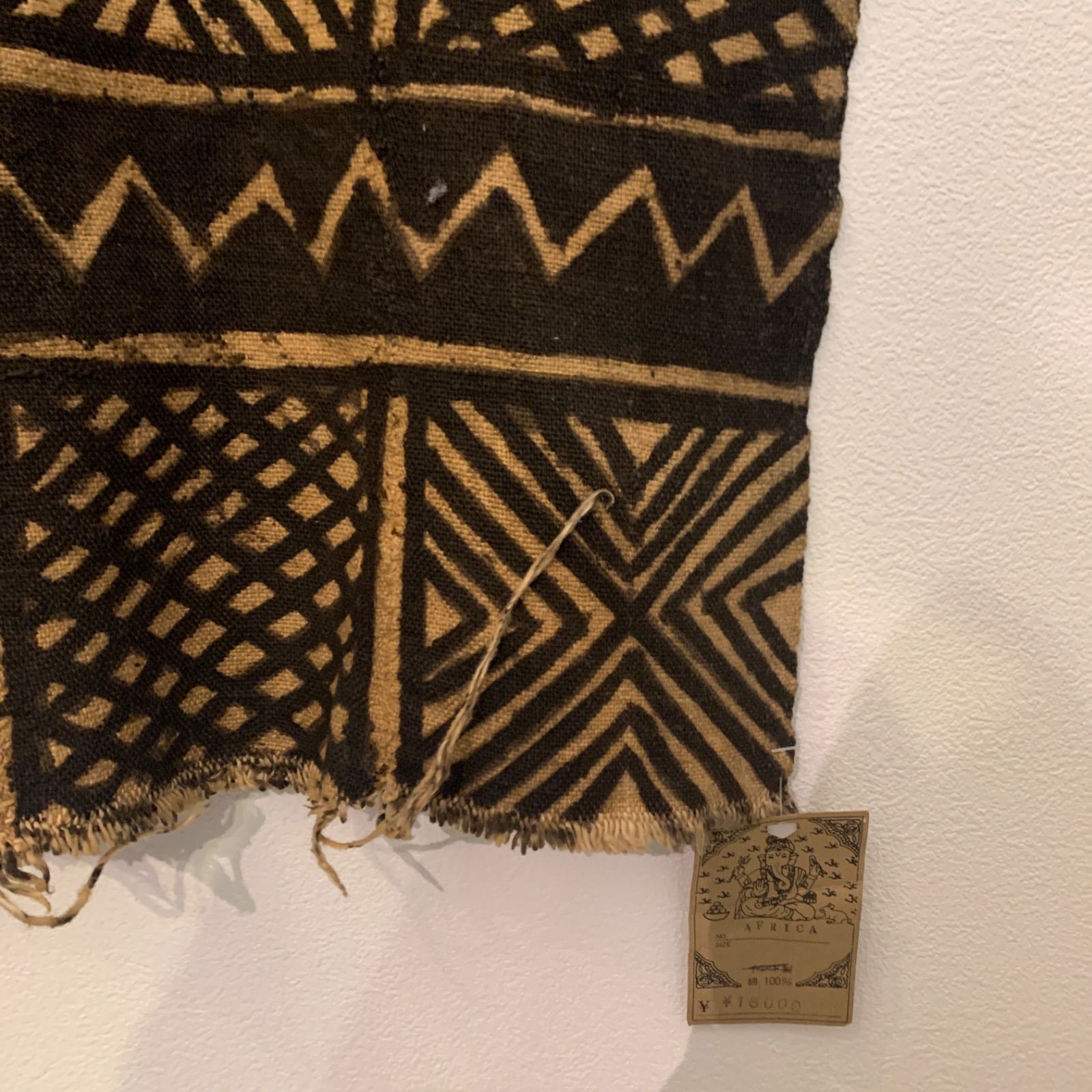 アフリカ アウトレット 泥染布 ボゴラン/泥染め(大)<アフリカの染め布