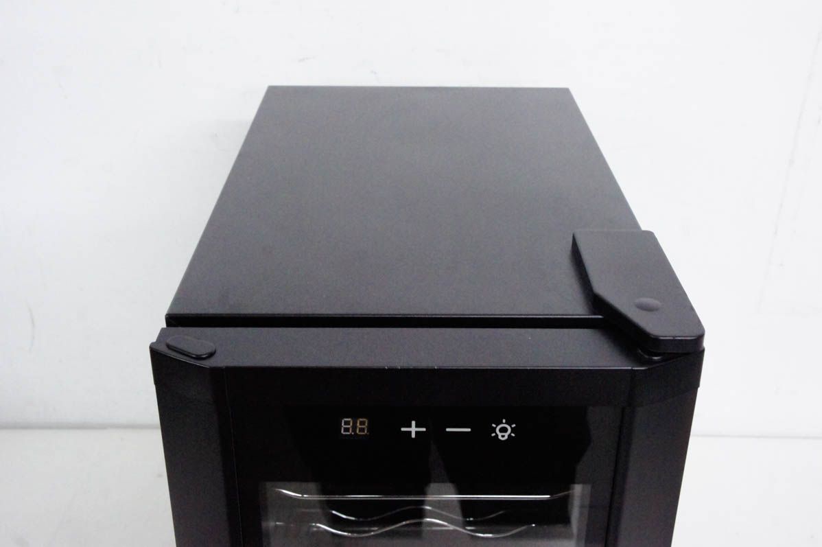 【中古】マルカイコーポレーション レトワール ワインクーラー 8本用 WCE-8B 中古】マルカイコーポレーション レトワール ワインクーラー 8本