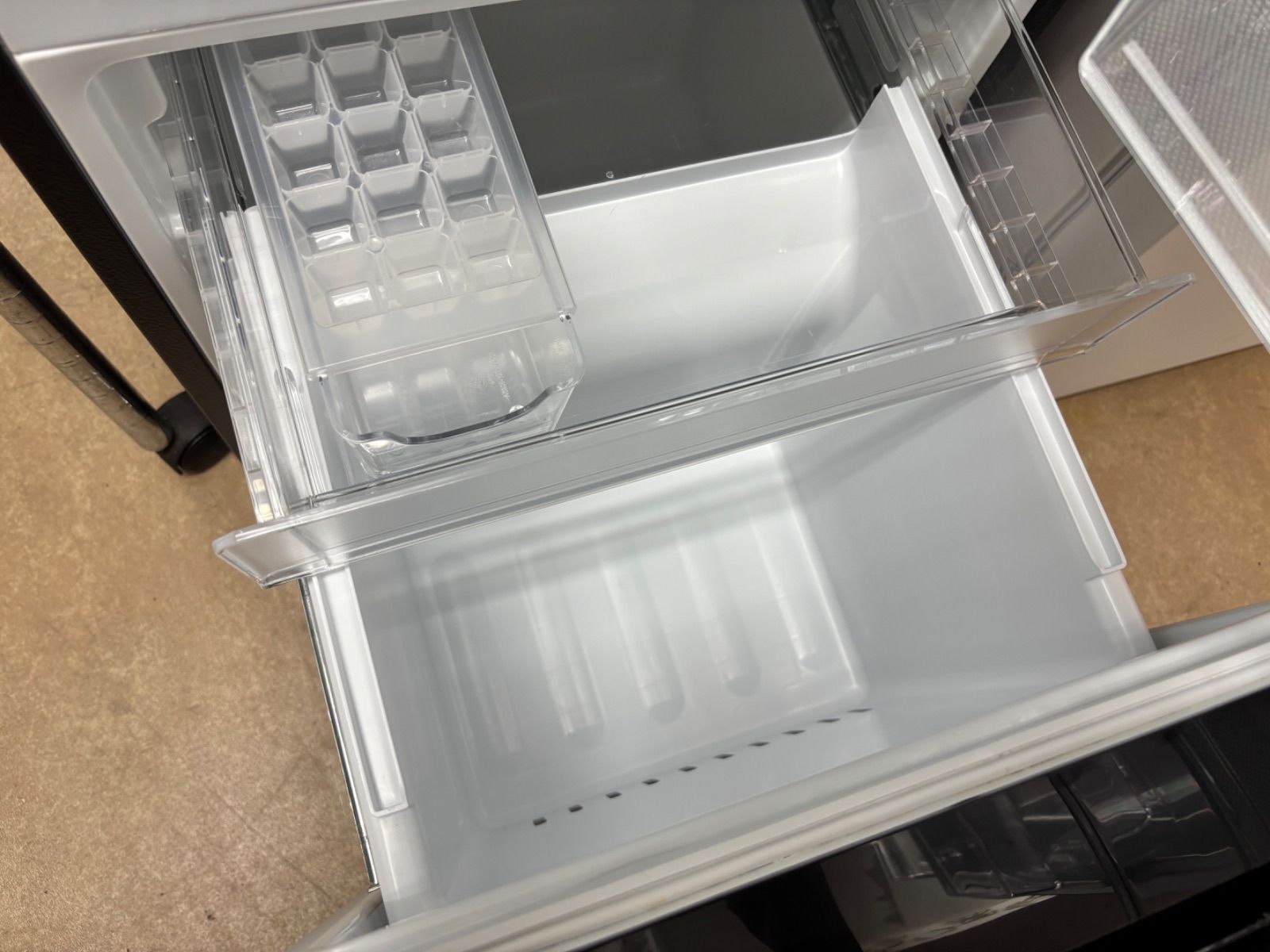 ◇REFAGE 冷蔵庫 一人暮らし 156L 2024年製 YRZ-F15LK