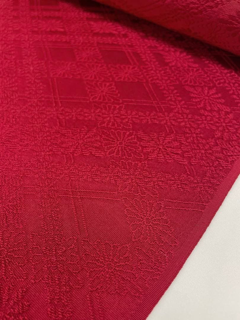 コート地 ふくれ織 紋意匠 無地 朱・緋色 正絹 反物 - メルカリ