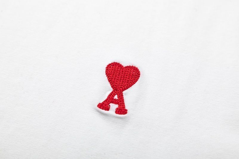 ★AMI★レッド ハート ロゴ Tシャツ ロンT★韓国大人気★送料込 ami-002_01z.jpg