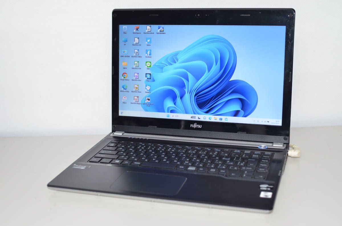 富士通 - 【訳アリ】富士通 UH55/K core i3-3227U/爆速SSD256GB 訳アリ】中古ノートパソコン Windows11+office 爆速SSD256GB
