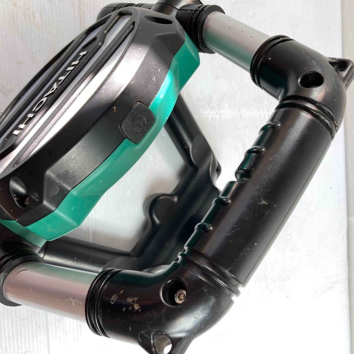 ＊＊HiKOKI ハイコーキ 14.4 18V コードレスワークライト マルチボルトバッテリ1個付 PSEマークあり UB18D ブラック WWW_USTAUSTRALIA_COM_AU