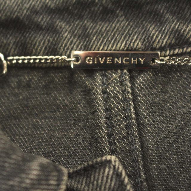 ジバンシィ GIVENCHY