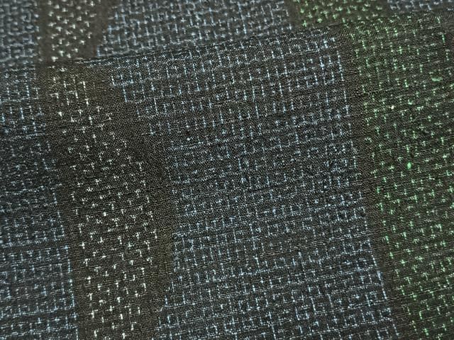 平和屋着物▽本場結城紬　重要無形文化財　単衣　80亀甲　縞　正絹　逸品　AAAV8397fy 平和屋着物▽本場結城紬 重要無形文化財 単衣 80亀甲 縞 正絹 逸品