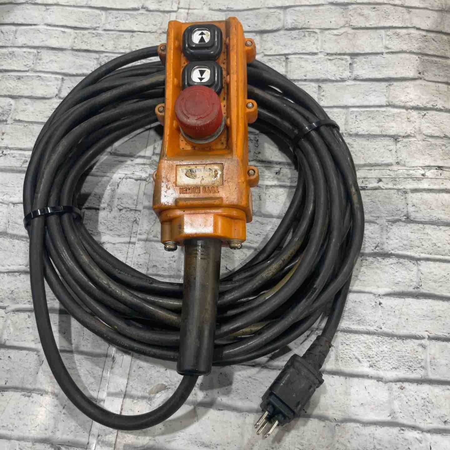  トーヨーコーケン TKK ベビーホイスト BH N 830 ウインチ その他 電動工具 エア工具