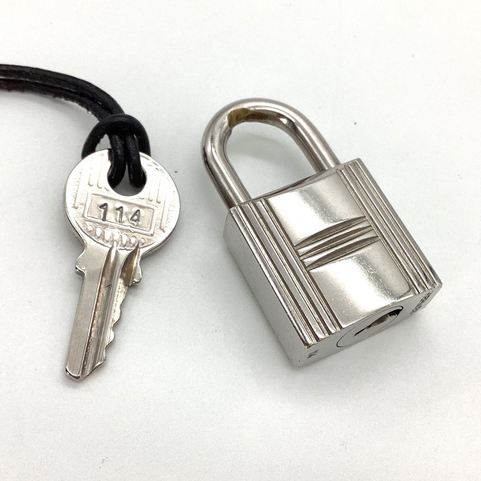 【美品】Hermès エルメス　鍵114番 ⭐️極美品⭐️エルメス カデナ パドロック 鍵 no.114 シルバー
