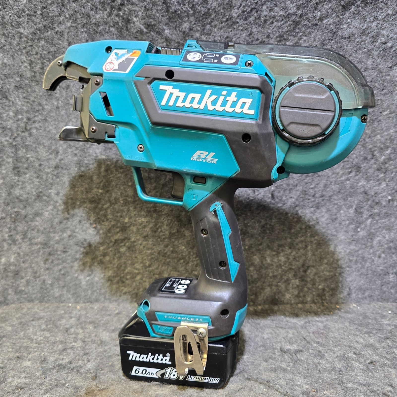 中古品・動作確認済み!】マキタ(makita) コードレス鉄筋結束機 中古品・動作確認済み!】マキタ(makita) コードレス鉄筋結束機