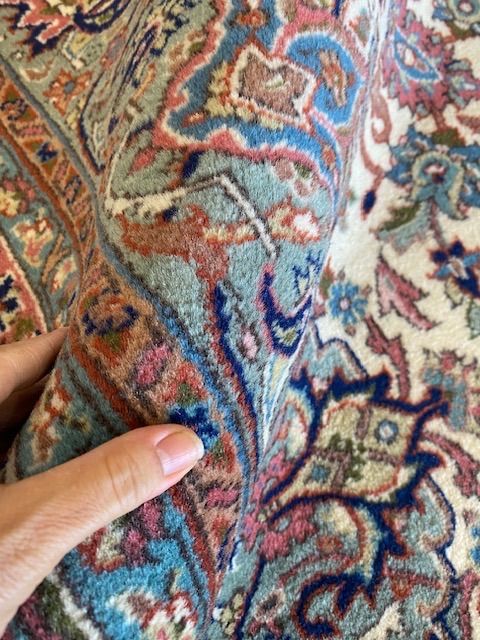 上絨毯700年の歴史イズニック柄皆様大満足のおすすめ絨毯