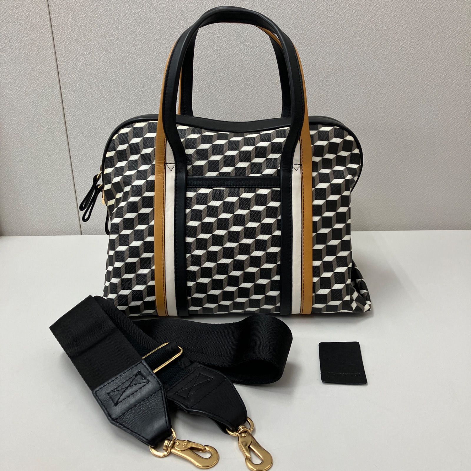 【美品】ピエールアルディ　2wayトートバッグ　カーフレザー　高級　ユニセックス 美品】ピエールアルディ2wayトートバッグカーフレザー高級ユニ
