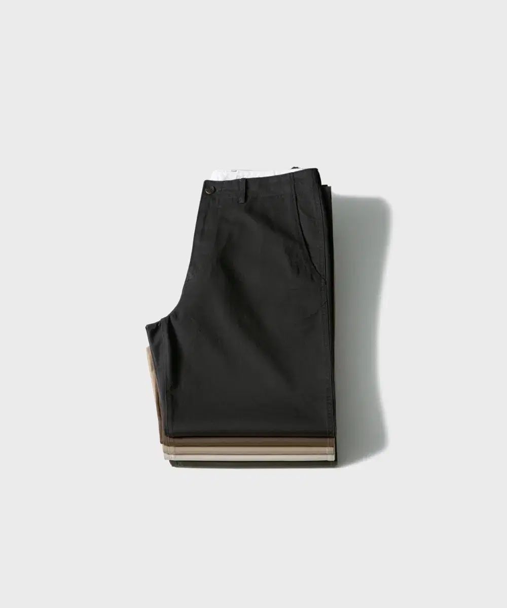 ファーストフロア チノパンツ アイボリー レギュラー 44