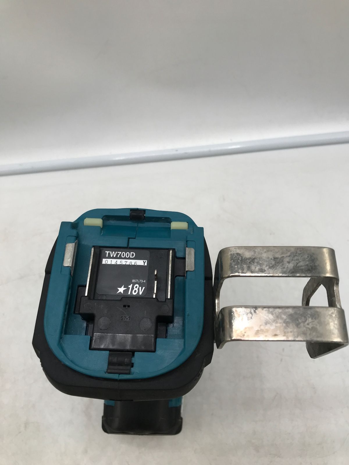 ITCF9AXI211C エコツール岡崎岩津店