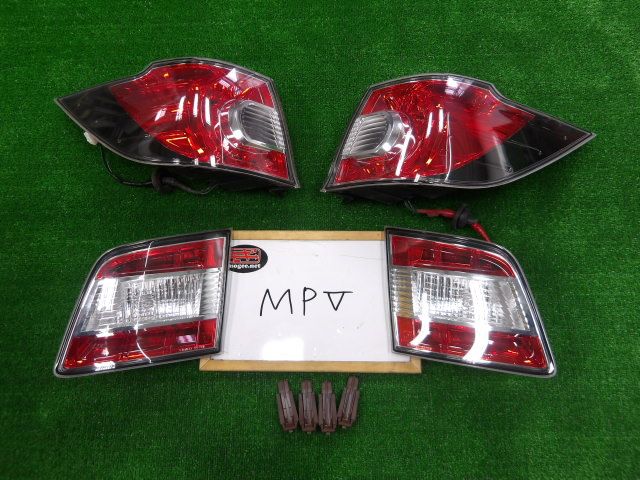 MPV LY3P 純正テールランプ 左右セット