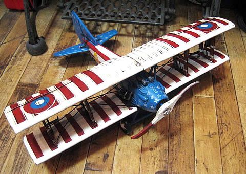 ブリキのおもちゃ 飛行機 複葉機
