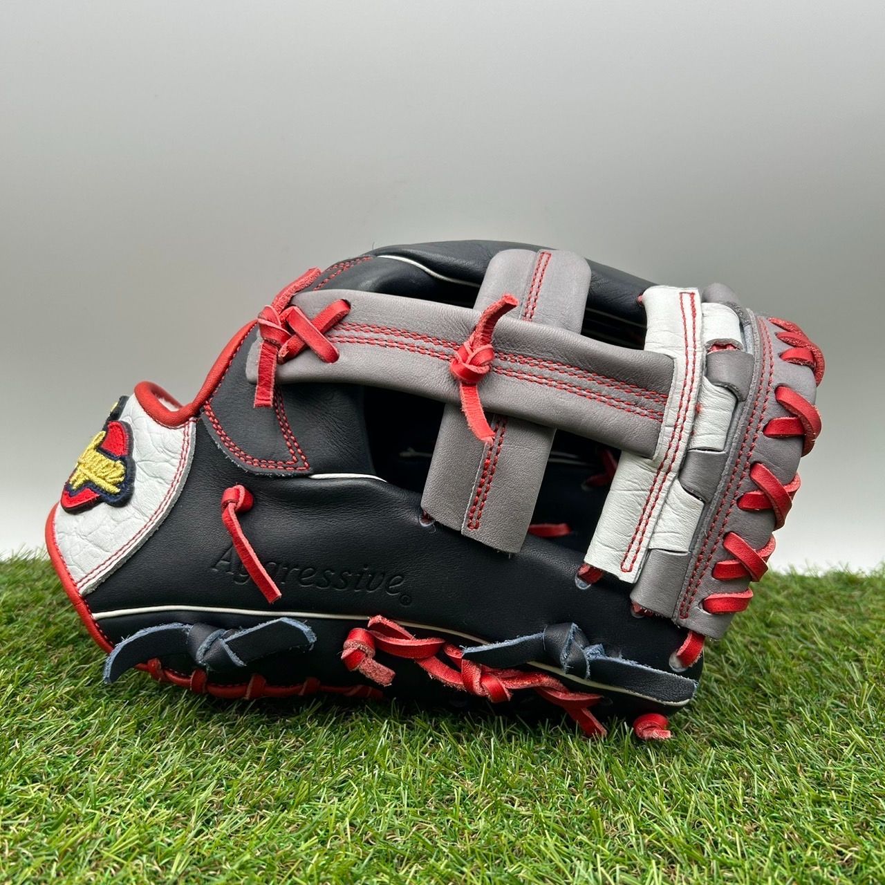 中古品 久保田スラッガー スペシャルオーダー 軟式 内野手用グローブ 袋付き 4151 中古品 久保田スラッガー スペシャルオーダー 軟式 内野手用