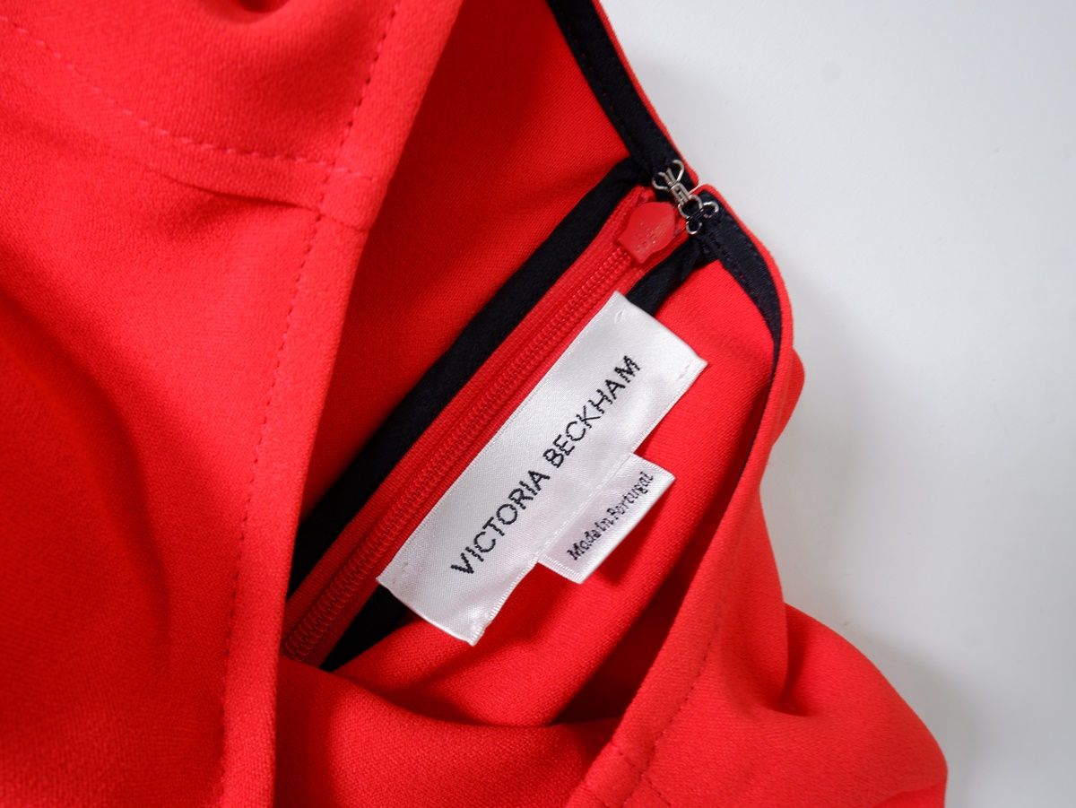 Victoria Beckhamヴィクトリアベッカム 2024AW ドルマンスリーブミディ