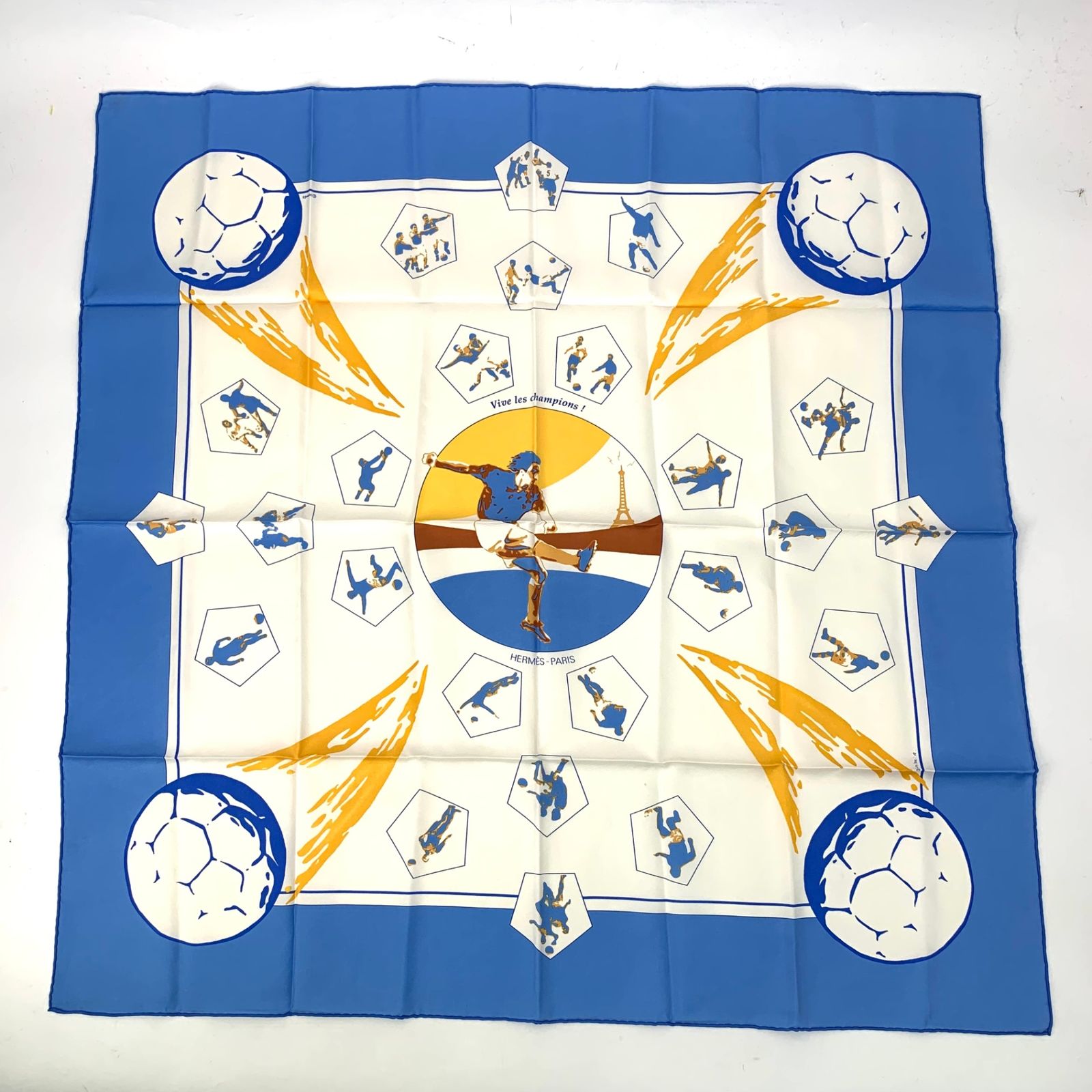 HERMES エルメス スカーフ シルク カレ90 Vive les champions! ビバ チャンピオン サッカー ブルー