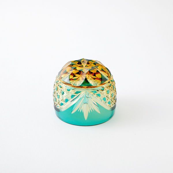  江戸切子アンバークリスタルぐい呑み 緑 伝統工芸 酒器 1052 混ぜボウル お猪口 ぐい飲み コップ グラス 酒器