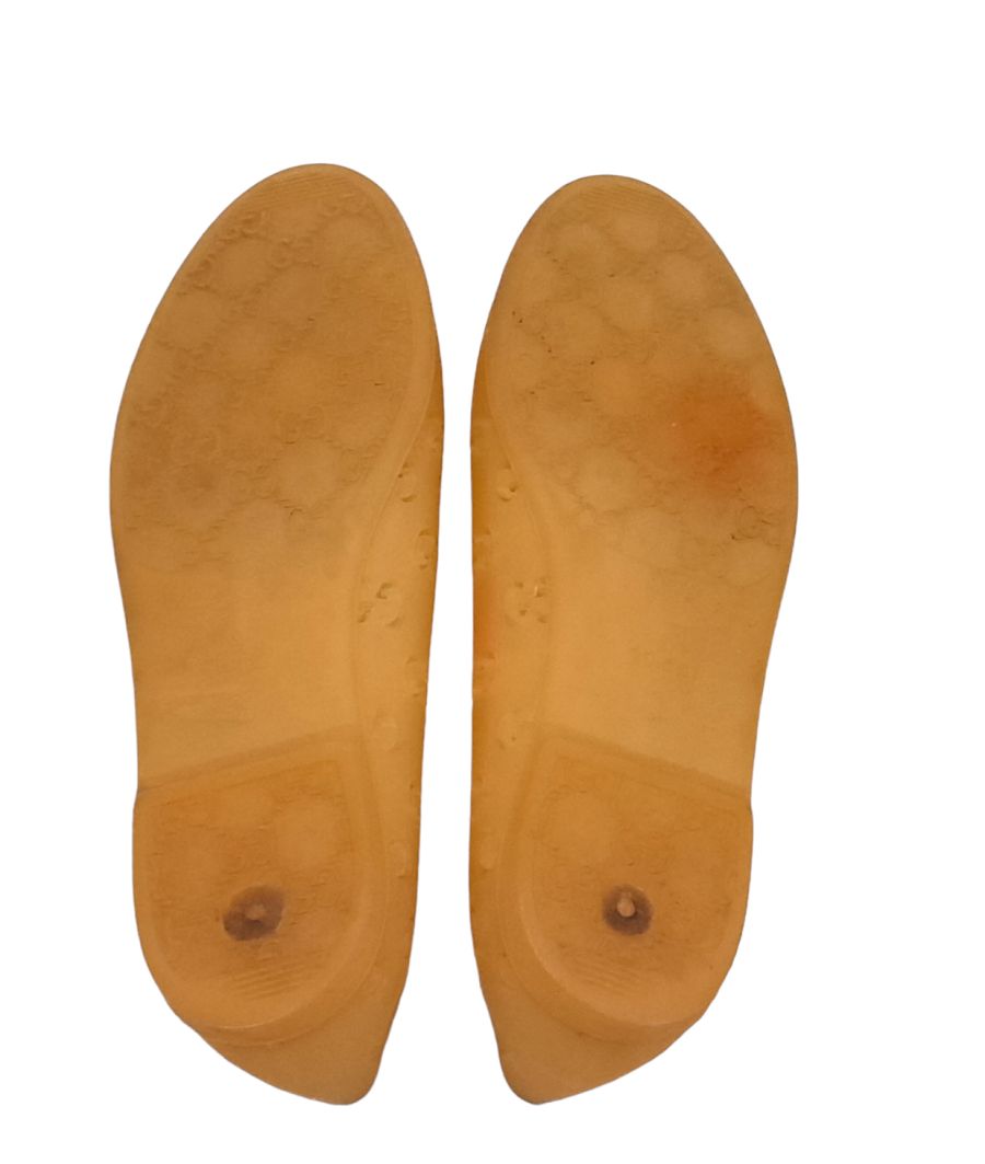 グッチ ラバー シューズ 37 レディース 靴 フラットシューズ GG