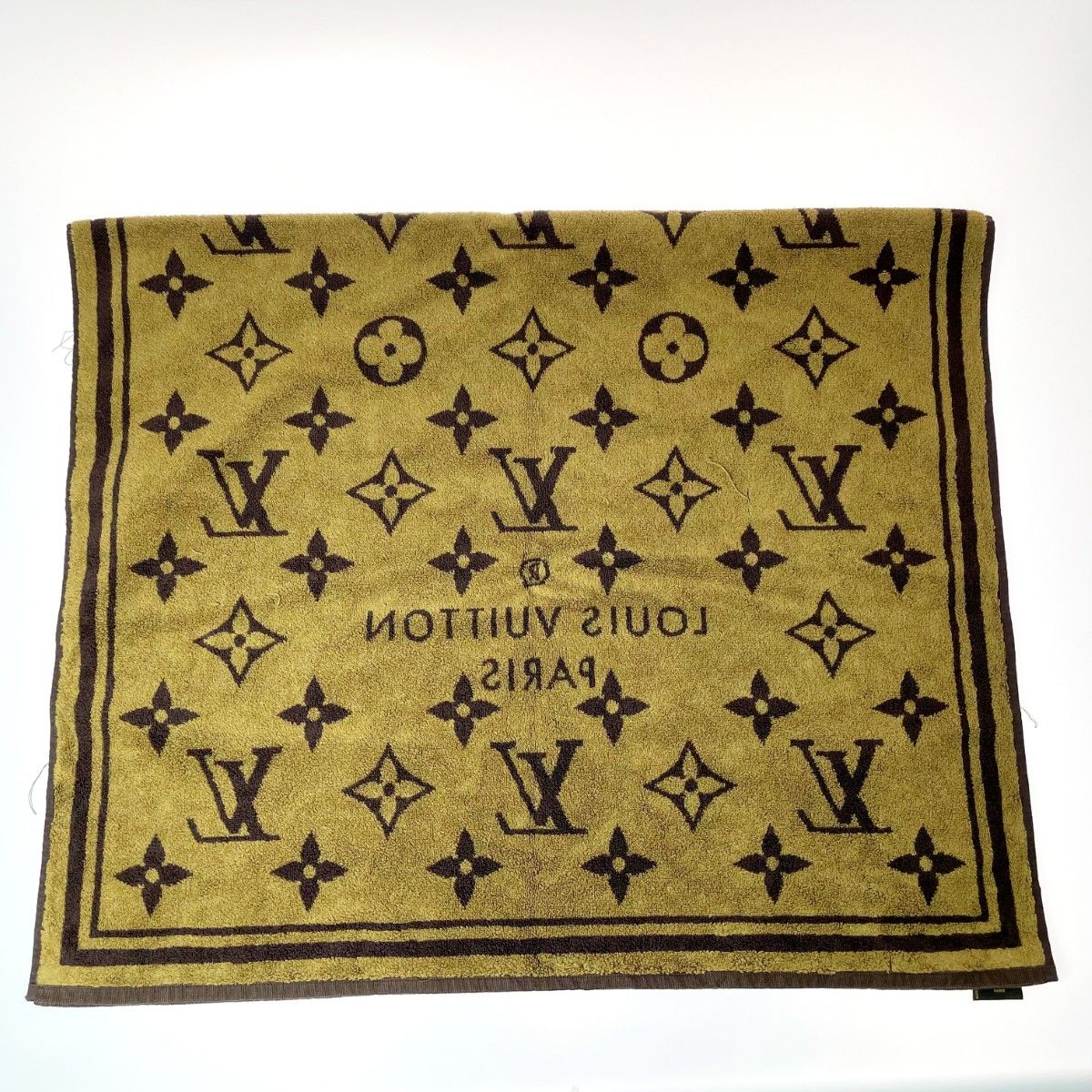 LOUIS VUITTON ルイヴィトン ドラ ドゥ バン・モノグラム