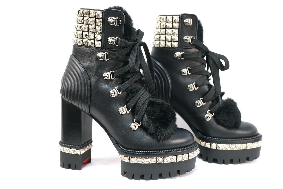 Christian Louboutin クリスチャンルブタン YETI DONNA Studded Hiking Boot Faux Fur Trim シャーリング スタッズ プラットフォーム ヒール ショートブーツ 約24 cm ブラック